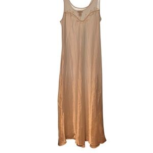 Elegant Vintage Nightgown
